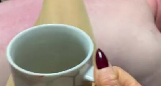 Ladydarkangeluk Onlyfans Coffee Break In The Trampling Session This Morning
