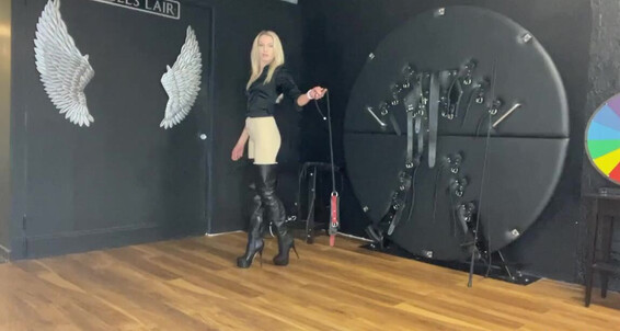 Ladydarkangeluk Onlyfans Come On Little Puppy Dogs